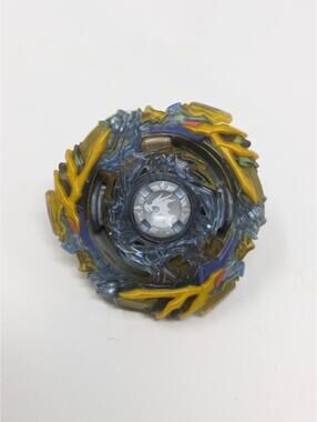 Beyblade Burst Evolution Switch Strike Hasbro Fafnir F3 E2459 Anime